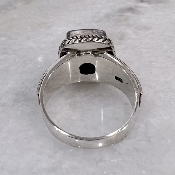 Silver Shungite Sterling Silver Scrolled Braided Design Ring - Picture 11 of 12